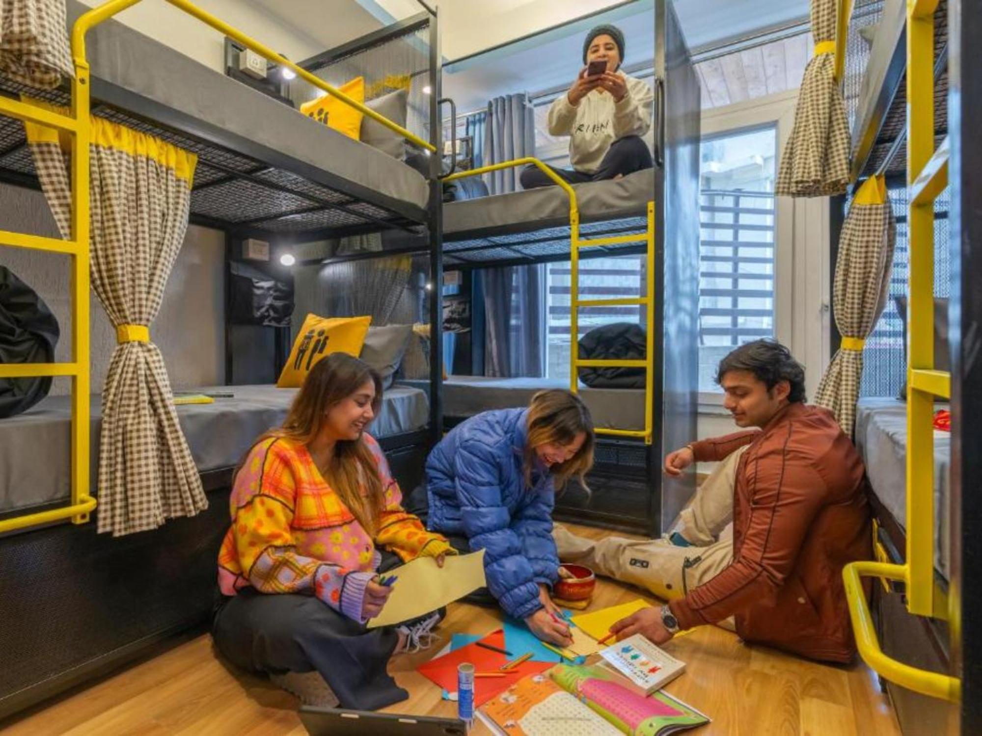 The Hosteller Mcleodganj, Bhagsu McLeod Ganj Bilik gambar